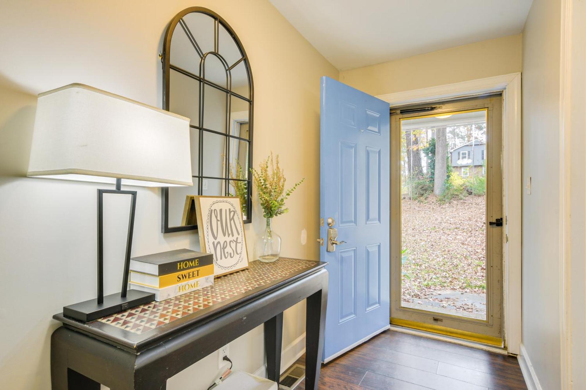 Serene Family Home With Deck In Knightdale! エクステリア 写真