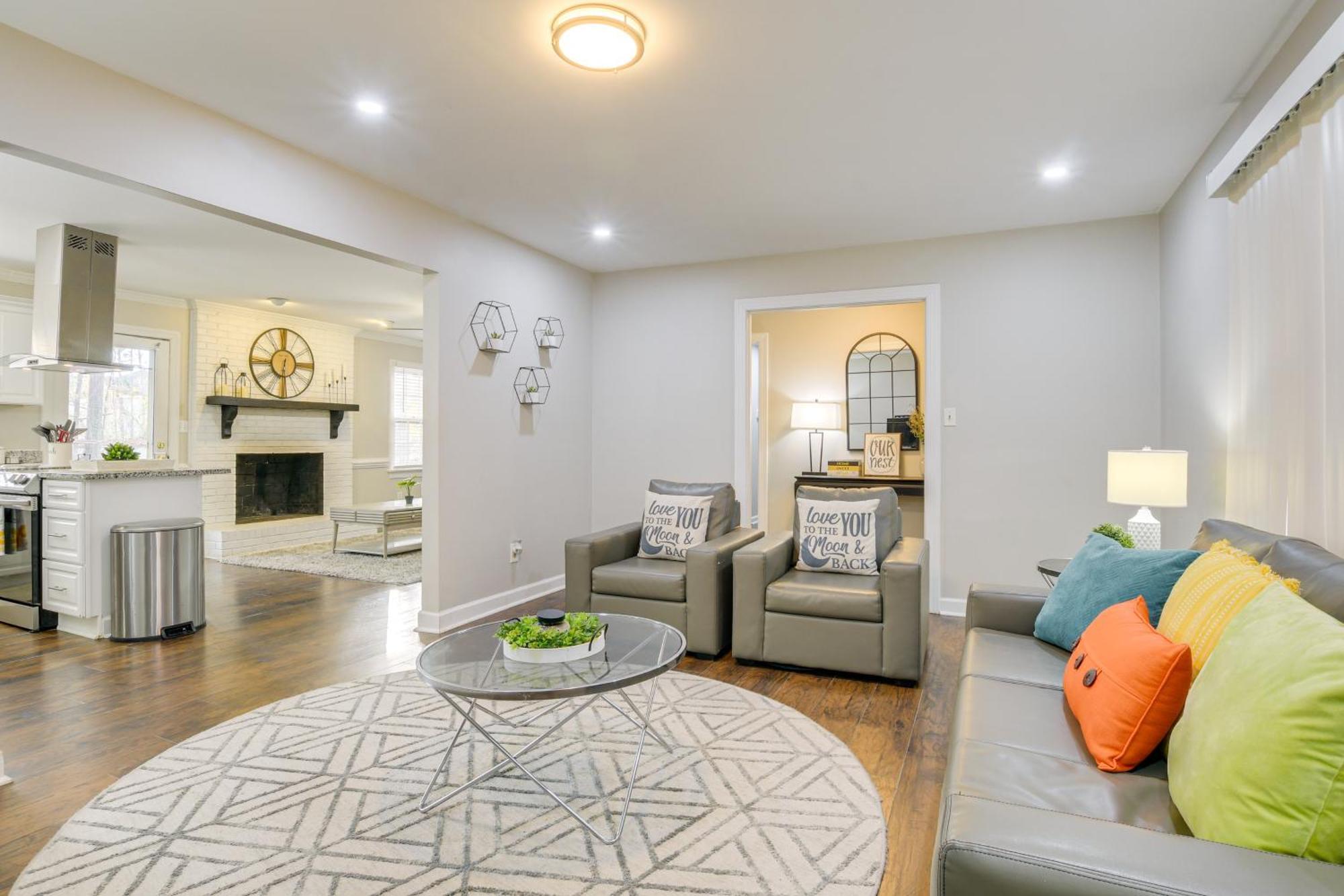 Serene Family Home With Deck In Knightdale! エクステリア 写真