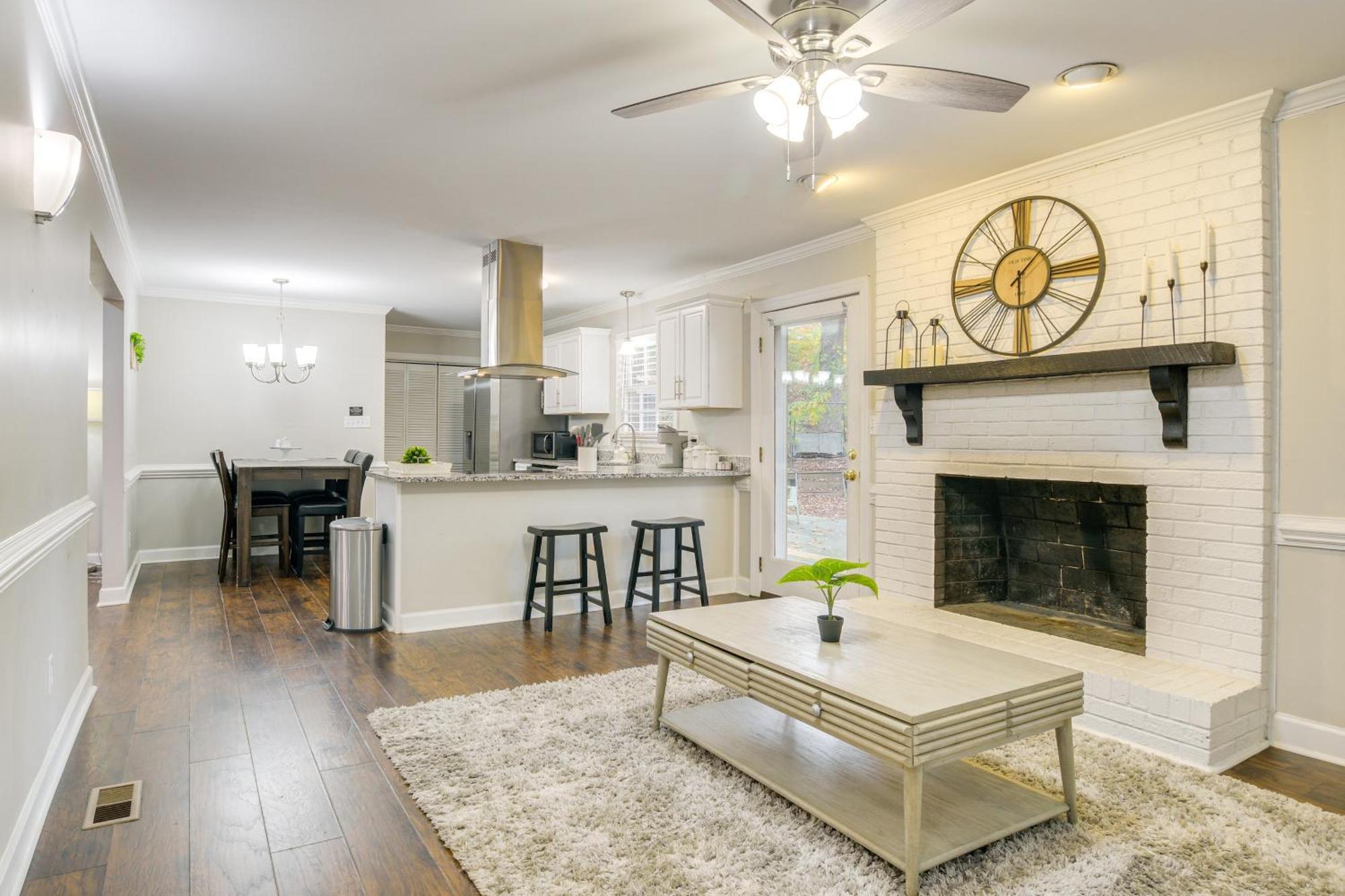 Serene Family Home With Deck In Knightdale! エクステリア 写真