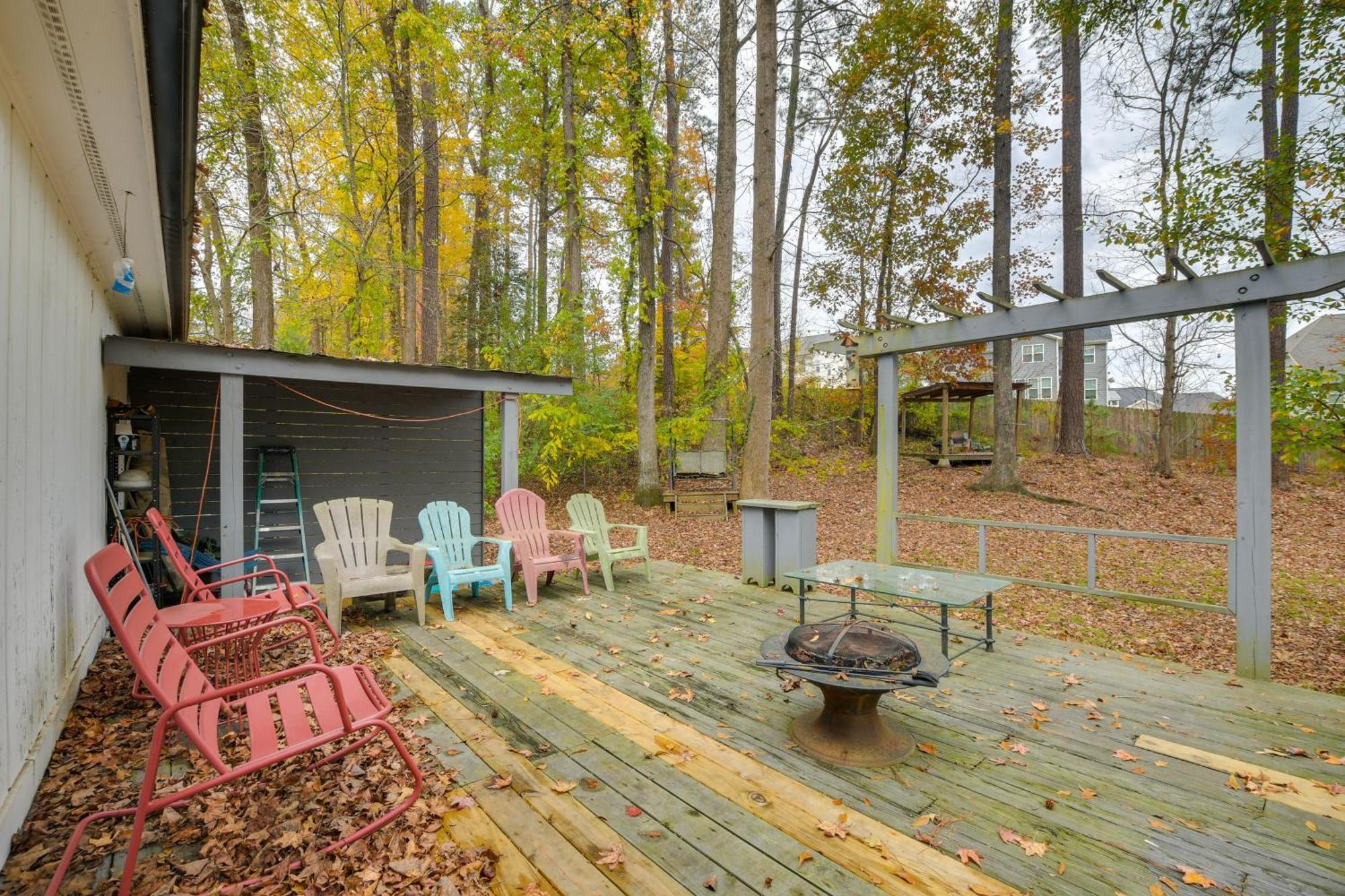 Serene Family Home With Deck In Knightdale! エクステリア 写真
